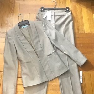 Antonio Melani Pants Suit Size 0